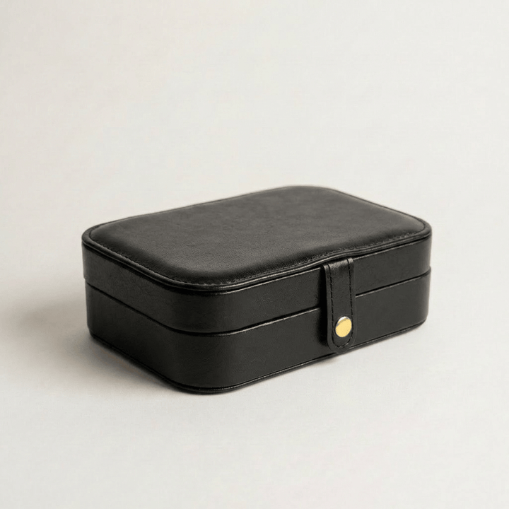 Coffret à bijoux Escale Noir Mathieu Blanchard ACCESSOIRES PCOM20069S-noir Coffret à bijoux en cuir noir premium | Mathieu Blanchard  Mathieu Blanchard Joaillerie