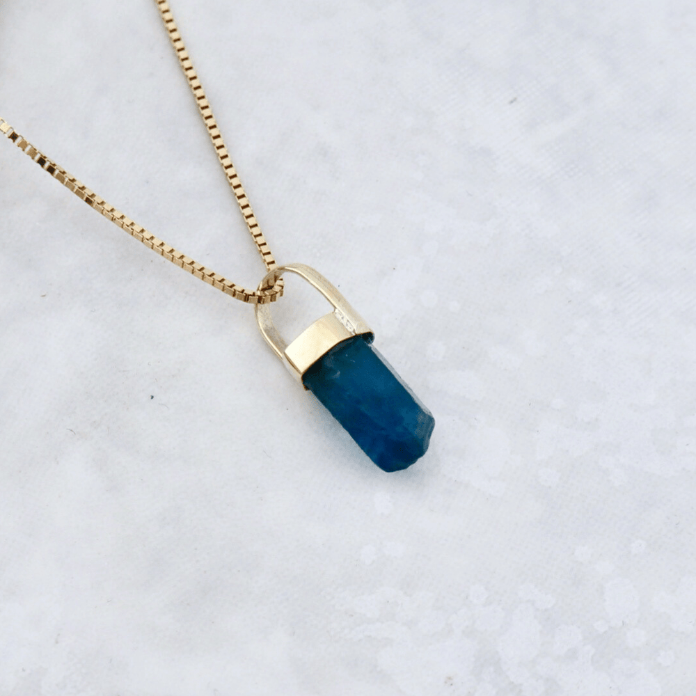 Mathieu Blanchard Collier Amulette or 14K et apatite