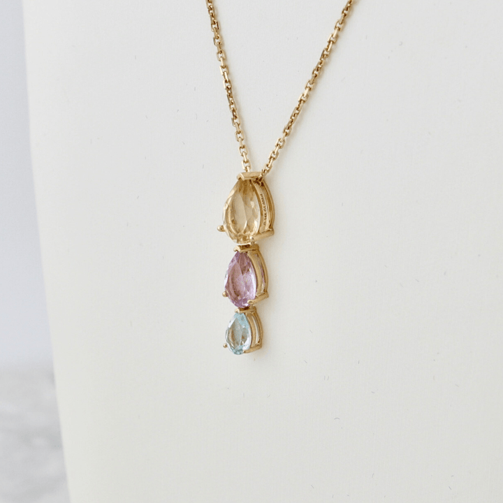 Collier, citrine améthyste et topaze en or 14k Mathieu Blanchard Collier Or jaune 14K Collier en or 14K, citrine améthyste et topaze | Mathieu Blanchard Mathieu Blanchard Joaillerie