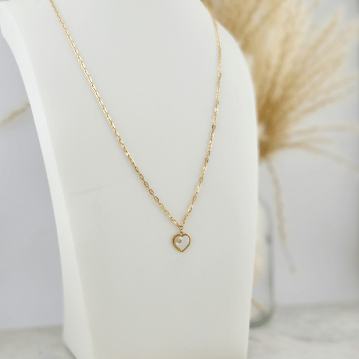 Collier Cœur Nacré en or jaune 10K - Colliers Or jaune 10K AR80-36 Collier Coeur en nacre en or 10K | Bijouterie Mathieu Blanchard Mathieu Blanchard Joaillerie