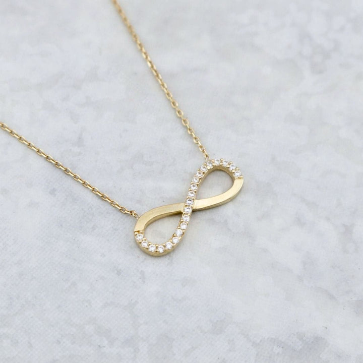 Collier Infini - Colliers Collier Infini en or solide 10K | Bijouterie Mathieu Blanchard Mathieu Blanchard Joaillerie