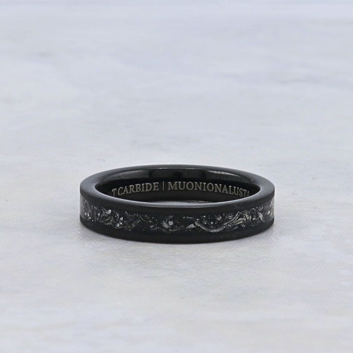 Jonc Météorite Muonionalusta 4mm en tungstène Mathieu Blanchard Jonc tungstène 4mm avec météorite Muonionalusta | Mathieu Blanchard Mathieu Blanchard Joaillerie