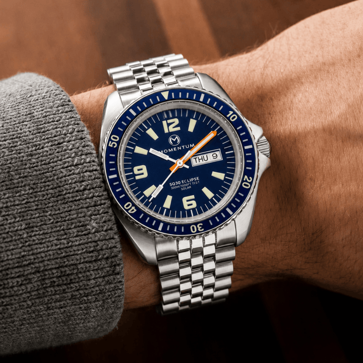 Momentum Montres Montre à énergie solaire 42mm SQ30