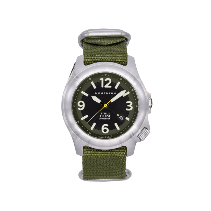 Momentum Montres Nylon Montre à énergie solaire 44mm Steelix Eclipse vert