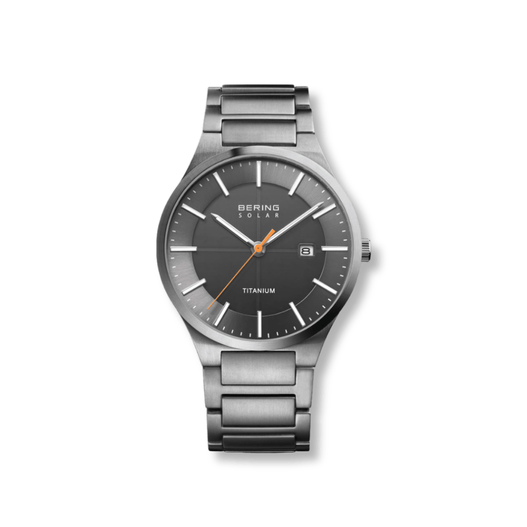 Montre à énergie solaire Bering 39mm 15239 779 Bering Montre Titane 15239-779 Montre Bering Solaire Argent 39mm 15239-779 | Mathieu Blanchard Mathieu Blanchard Joaillerie