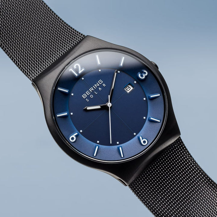 Bering Montre Montre à énergie solaire Bering 40mm 14440-227