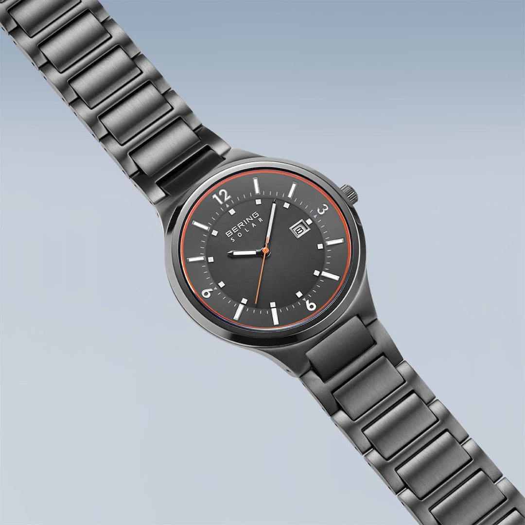 Montre à énergie solaire Bering 42mm 14442 777 Bering Montre Acier inoxydable 14442-777 Montre Bering Solaire Argent 42mm 15239-779 | Mathieu Blanchard Mathieu Blanchard Joaillerie