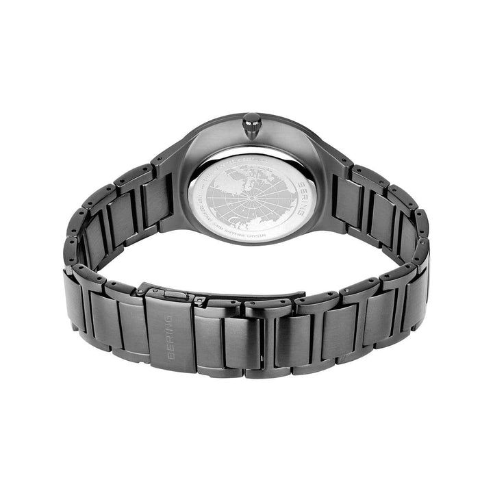 Bering Montre Montre à énergie solaire Bering 42mm 14442-777