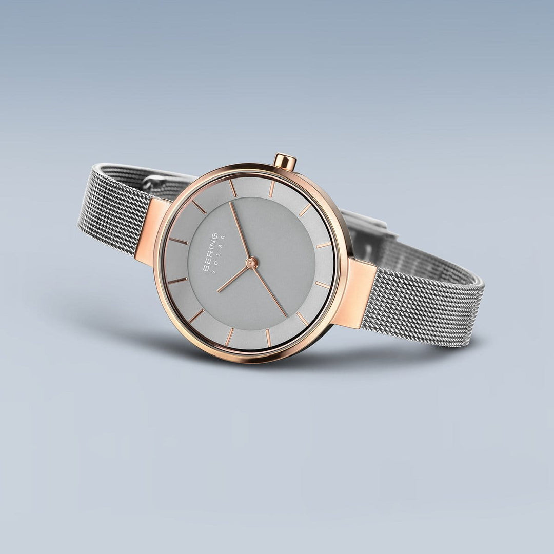 Bering Montre Montre à énergie solaire Bering Classic Bleu 31mm 14631-369
