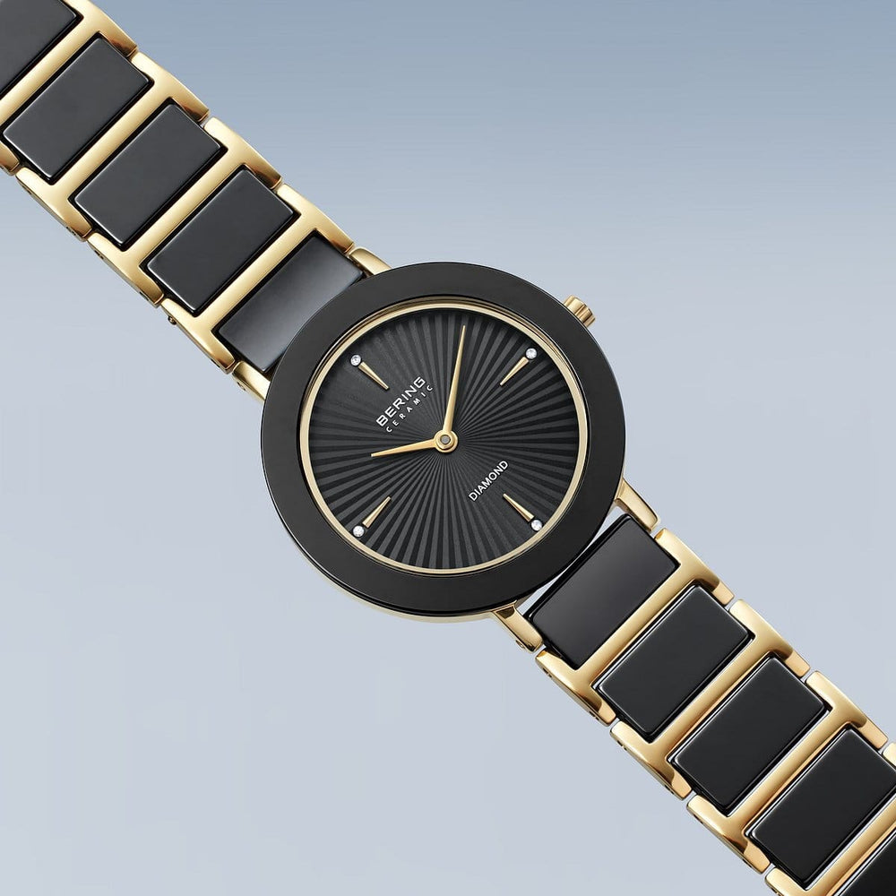 Montre Bering Ceramique 29mm 11429 732 Bering Montre Acier inoxydable plaqué or jaune 11429-732 Montre Bering Ceramique Noire 29mm 11429-732 | Mathieu Blanchard Mathieu Blanchard Joaillerie