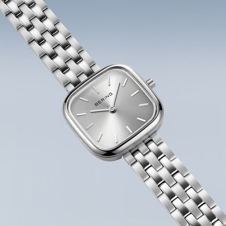 Montre Bering Classic 26mm 17926 704 Bering Montre Acier inoxydable 17926-704 Montre Bering Classic Argent 26mm 17926-704 - Mathieu Blanchard - Dépositaire officiel Bering Canada Mathieu Blanchard Joaillerie