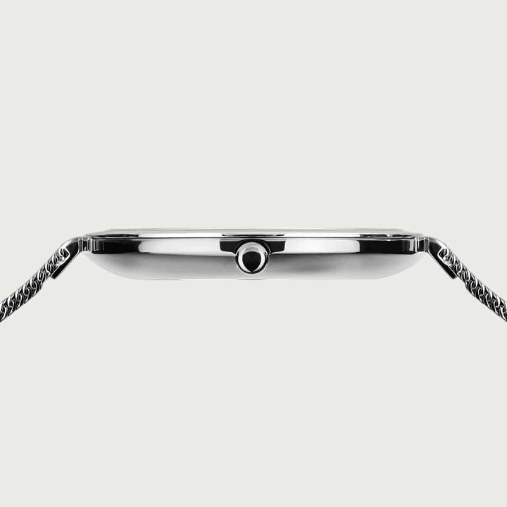 Montre Bering Classic 32mm 18132 004 Bering Montre Acier inoxydable 18132-004 Montre Bering Classic Argent 32mm 18132-004 - Mathieu Blanchard - Dépositaire officiel Bering Canada Mathieu Blanchard Joaillerie
