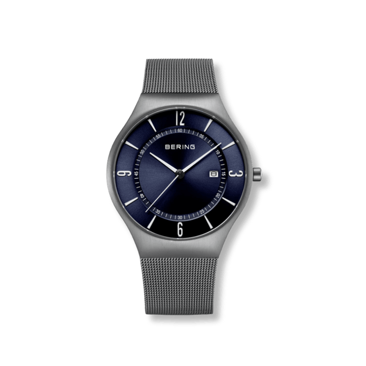 Montre Bering Classic Gris 40mm 15940 378 Bering Montre Acier inoxydable 15940-378 Montre Bering Classic Gris 40mm 15940-378 | Mathieu Blanchard Mathieu Blanchard Joaillerie