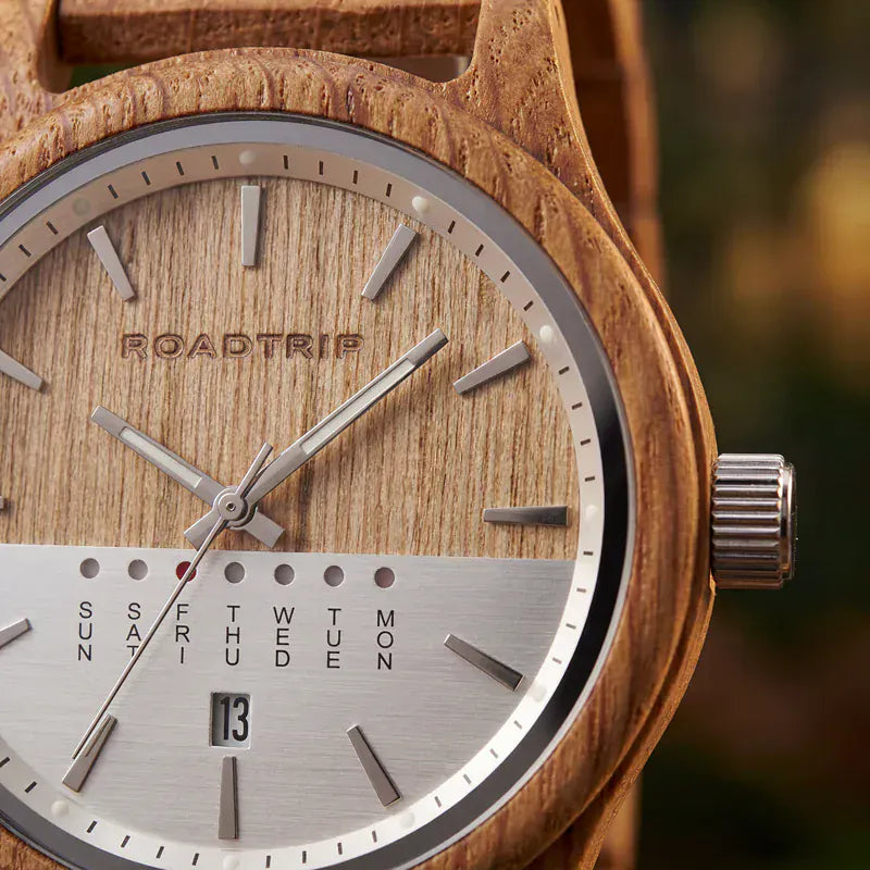Montre en bois Horizon Boréal Roadtripmadewood Montre en bois Acier inoxydable RTMW-HORIZON-BOREAL Montre Horizon - Boréal en bois | Mathieu Blanchard Joaillerie Mathieu Blanchard Joaillerie