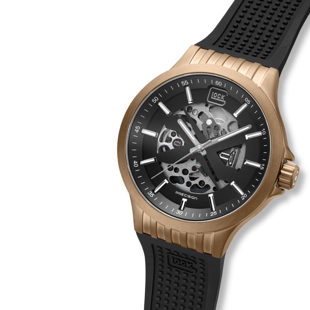 Montre GLOCK Automatique 44mm - Coyote GW-14-2-24 GLOCK Montres Acier inoxydable plaqué or jaune GW-14-2-24 Montre GLOCK Automatique 44mm GW-14-2-24 | Mathieu Blanchard Mathieu Blanchard Joaillerie