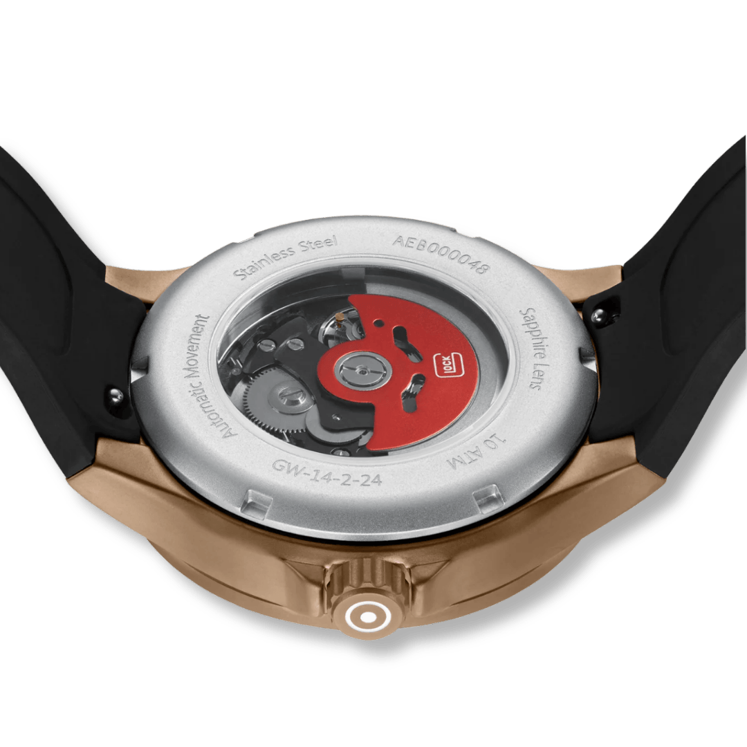 Montre GLOCK Automatique 44mm - Coyote GW-14-2-24 GLOCK Montres Acier inoxydable plaqué or jaune GW-14-2-24 Montre GLOCK Automatique 44mm GW-14-2-24 | Mathieu Blanchard Mathieu Blanchard Joaillerie