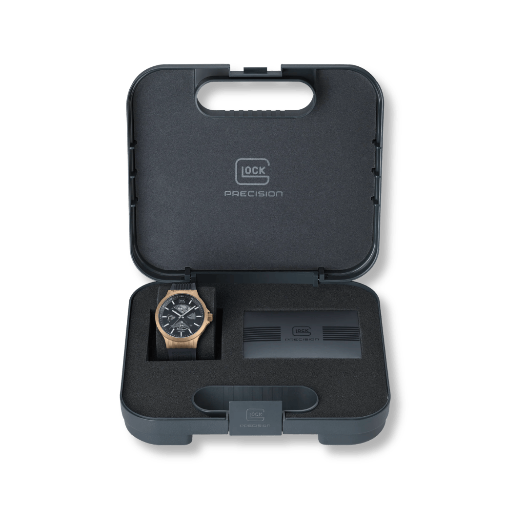 Montre GLOCK Automatique 44mm - Coyote GW-14-2-24 GLOCK Montres Acier inoxydable plaqué or jaune GW-14-2-24 Montre GLOCK Automatique 44mm GW-14-2-24 | Mathieu Blanchard Mathieu Blanchard Joaillerie