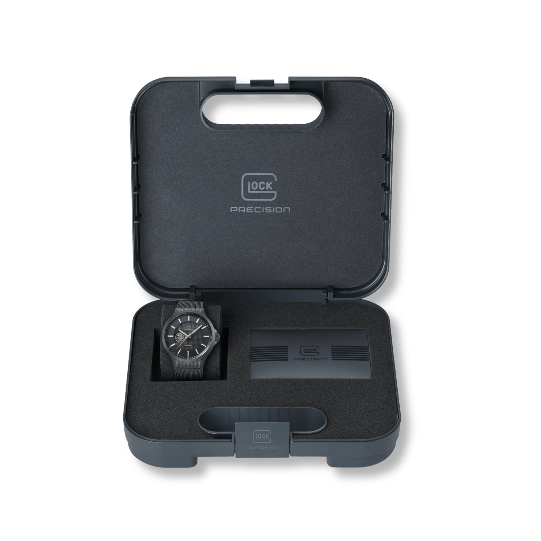Montre GLOCK Automatique 44mm - Noir GW-13-1-24 GLOCK Montres Acier inoxydable plaqué noir GW-13-1-24 Montre GLOCK Automatique 44mm GW-13-1-24 | Mathieu Blanchard Mathieu Blanchard Joaillerie