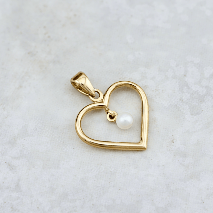 - Colliers Pendentif Coeur et Perle en or 10K