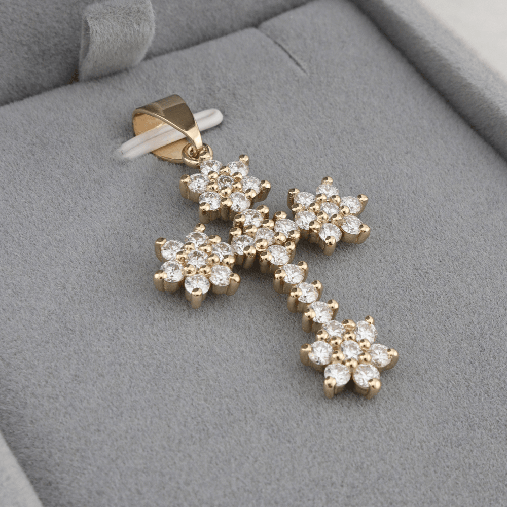 Pendentif Croix Mathieu Blanchard Pendentif Croix en or et  diamants | Mathieu Blanchard Mathieu Blanchard Joaillerie