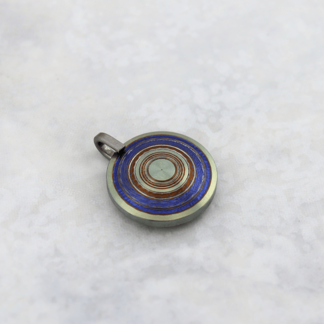 Christine Dwane Pendentif en titane