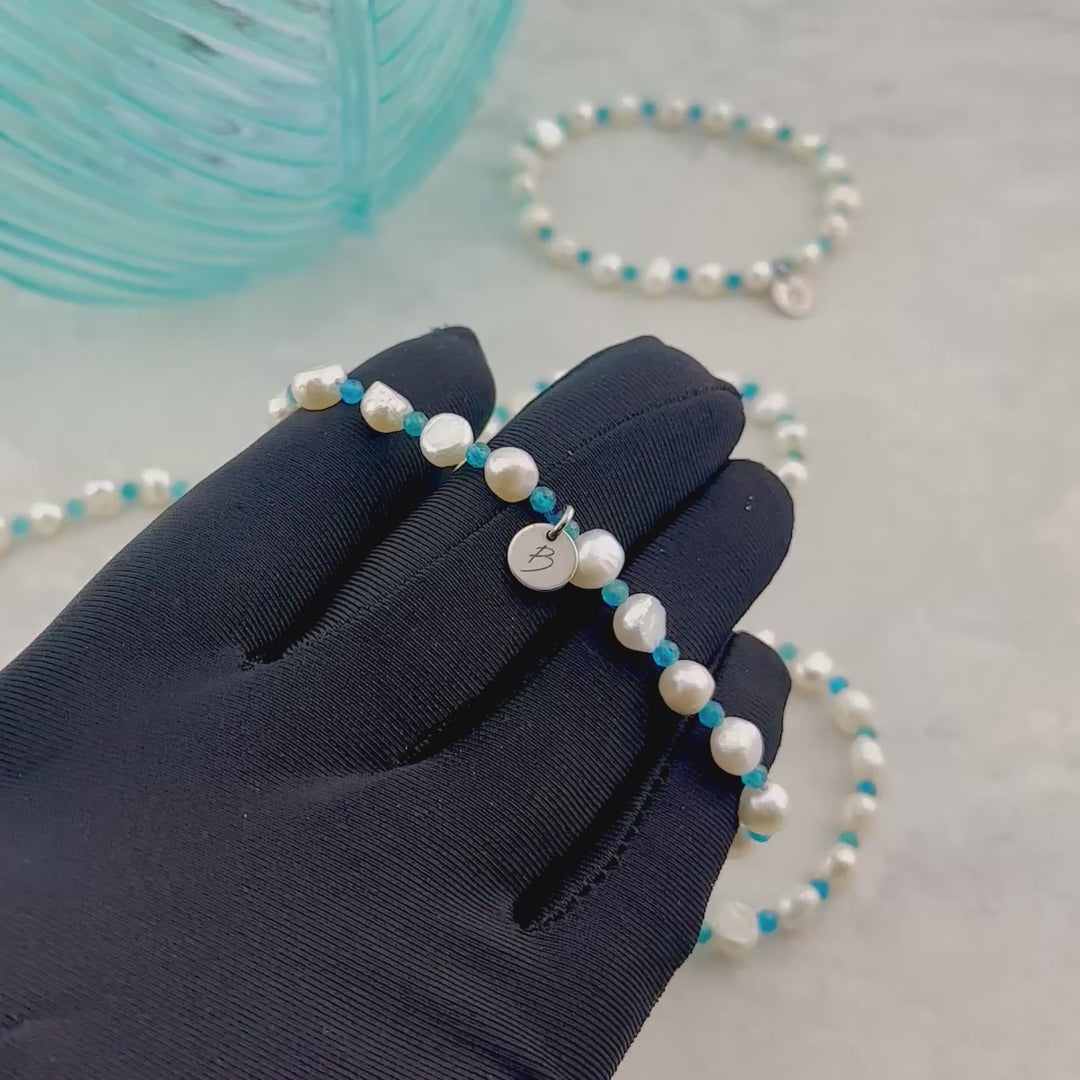 Bracelet Apatite 🌊 *5$ remis à L'Association de la colonie de Vacances