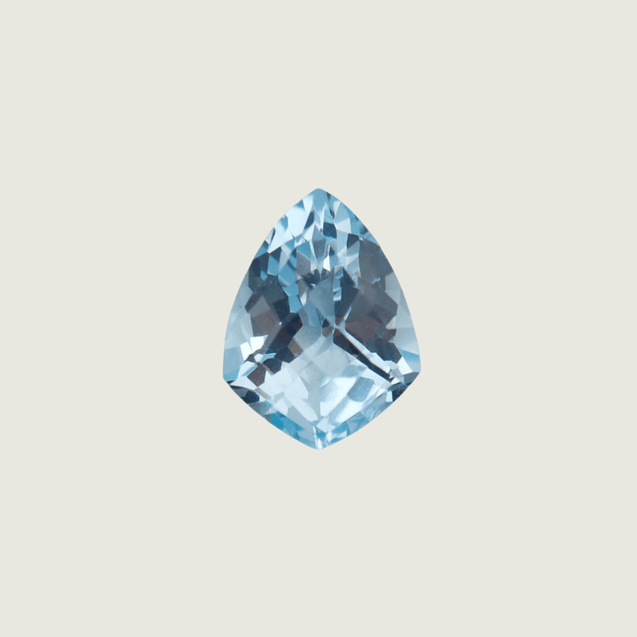 Topaze Naturel Mathieu Blanchard Topaze Naturel | Nos pierres  | Mathieu Blanchard  Mathieu Blanchard Joaillerie