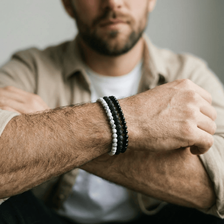 Trio de bracelets Turquoise, Pierre de lave et onyx Mathieu Blanchard Bracelets Acier inoxydable Trio de bracelets Turquoise, Pierre de lave et onyx Mathieu Blanchard Joaillerie