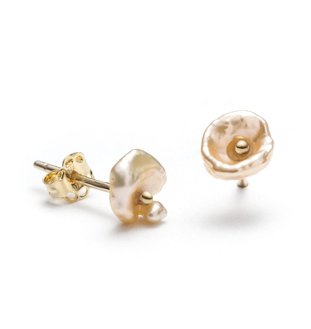 Serafino Boucles d'oreilles Boucles d'oreilles en or jaune 14K aux perles pétales Cascata